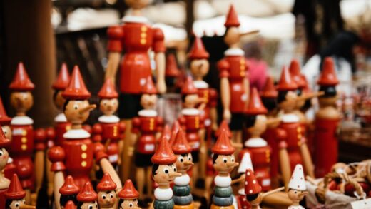 Illusztráció: SHVETS production